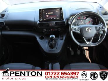 SPOTICAR Vauxhall Combo Life 1.5 Turbo D Se Euro 6 (s/s) 5dr Used Car - Mpv Diesel Blue - Salisbury - 1200588564_5