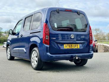 SPOTICAR Vauxhall Combo Life 1.5 Turbo D Blueinjection Energy Auto Euro 6 (s/s) Used Car - Mpv Diesel Blue - Pembroke Dock - 1200589847_2