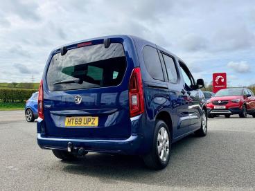 SPOTICAR Vauxhall Combo Life 1.5 Turbo D Blueinjection Energy Auto Euro 6 (s/s) Used Car - Mpv Diesel Blue - Pembroke Dock - 1200589847_4