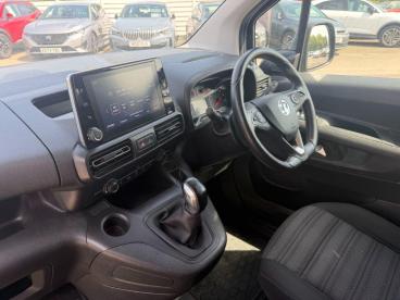 SPOTICAR Vauxhall Combo Life 1.5 Turbo D Blueinjection Energy Euro 6 (s/s) 5dr Used Car - Mpv Diesel Blue - Billinghay - 1200594763_5