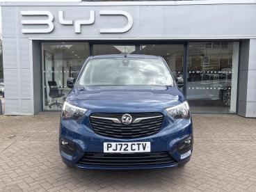 SPOTICAR Vauxhall Combo Life 1.5 Turbo D Se Euro 6 (s/s) 5dr Used Car - Mpv Diesel Blue - High Wycombe - 1200601609_2