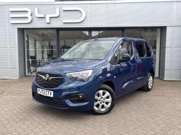 SPOTICAR Vauxhall Combo Life 1.5 Turbo D Se Euro 6 (s/s) 5dr Used Car - Mpv Diesel Blue - High Wycombe - 1200601609_3