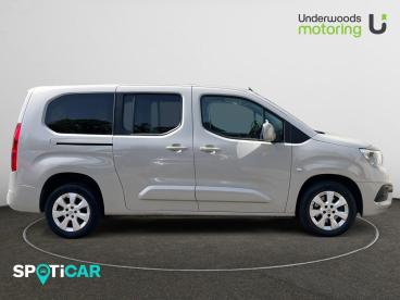 SPOTICAR Vauxhall Combo Life 1.5 Turbo D Se Xl Mpv Euro 6 (s/s) 5dr Used Car - Mpv Diesel Grey - Sudbury - 1200603355_5