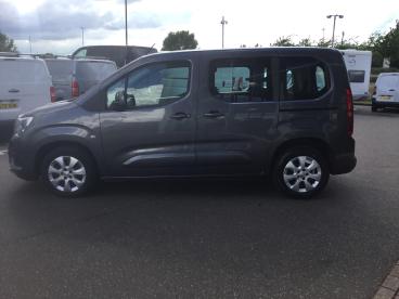 SPOTICAR Vauxhall Combo Life 1.2 Turbo Energy Auto Euro 6 (s/s) 5dr (7 Seat) Used Car - Mpv Petrol Grey - Boston - 1200607611_4