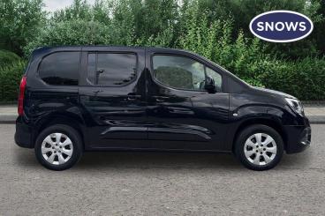 SPOTICAR Vauxhall Combo Life 1.5 Turbo D Elite Auto Euro 6 (s/s) 5dr (7 Seat) Used Car - Mpv Diesel Black - Southampton - 1200608953_4
