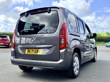 SPOTICAR Vauxhall Combo Life 1.2 Turbo Se Auto Euro 6 (s/s) 5dr Used Car - Mpv Petrol Grey - Pembroke Dock - 1200609386_4