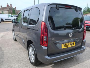 SPOTICAR Vauxhall Combo Life 1.2 Turbo Se Auto Euro 6 (s/s) 5dr Used Car - Mpv Petrol Grey - Near Chipping Sodbury - 1200611842_5