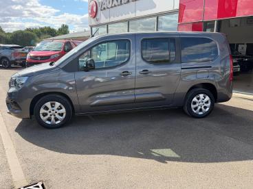 SPOTICAR Vauxhall Combo Life 1.5 Turbo D Se Xl Mpv Euro 6 (s/s) 5dr (7 Seat) Used Car - Mpv Diesel Grey - Boston - 1200624393_4