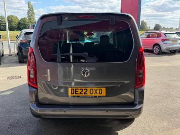 SPOTICAR Vauxhall Combo Life 1.5 Turbo D Se Xl Mpv Euro 6 (s/s) 5dr (7 Seat) Used Car - Mpv Diesel Grey - Boston - 1200624393_5