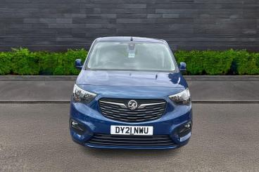 SPOTICAR Vauxhall Combo Life 1.5 Turbo D Se Xl Mpv Euro 6 (s/s) 5dr (7 Seat) Used Car - Mpv Diesel Blue - Telford - 1200624921_2