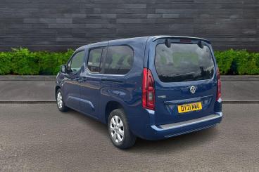 SPOTICAR Vauxhall Combo Life 1.5 Turbo D Se Xl Mpv Euro 6 (s/s) 5dr (7 Seat) Used Car - Mpv Diesel Blue - Telford - 1200624921_5