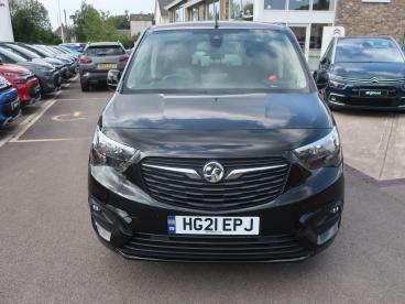 SPOTICAR Vauxhall Combo Life 1.2 Turbo Se Auto Euro 6 (s/s) 5dr Used Car - Mpv Petrol Black - Near Chipping Sodbury - 1200625320_2