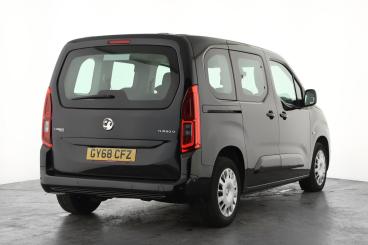 SPOTICAR Vauxhall Combo Life 1.5 Turbo D Blueinjection Energy Euro 6 (s/s) 5dr Used Car - Mpv Diesel Silver - Epsom - 1200626809_3