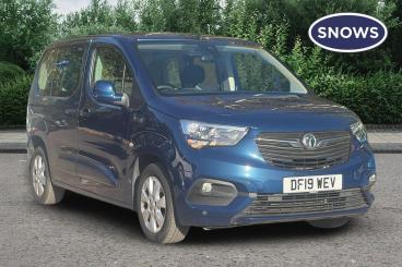 SPOTICAR Vauxhall Combo Life 1.2 Turbo Energy Euro 6 (s/s) 5dr Used Car - Mpv Petrol Blue - Southampton - 1200639296_1