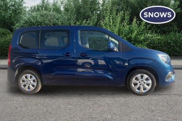 SPOTICAR Vauxhall Combo Life 1.2 Turbo Energy Euro 6 (s/s) 5dr Used Car - Mpv Petrol Blue - Southampton - 1200639296_4