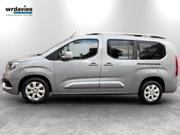 SPOTICAR Vauxhall Combo Life 1.5 Turbo D Blueinjection Energy Xl Mpv Euro 6 (s/ Used Car - Mpv Diesel Silver - Stafford - 1200642520_4