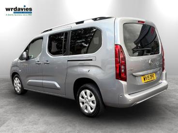 SPOTICAR Vauxhall Combo Life 1.5 Turbo D Blueinjection Energy Xl Mpv Euro 6 (s/ Used Car - Mpv Diesel Silver - Stafford - 1200642520_5
