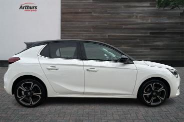 SPOTICAR Vauxhall Corsa 1.2 Turbo Elite Nav Premium Auto Euro 6 (s/s) 5dr Used Car - City Car Petrol White - Oswestry - 1200541834_2