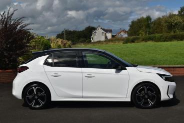 SPOTICAR Vauxhall Corsa 1.2 Gs Euro 6 5dr Used Car - City Car Petrol White - Ballymena County Antrim - 1200542179_3
