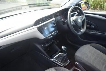 SPOTICAR Vauxhall Corsa 1.2 Design Euro 6 5dr Used Car - City Car Petrol White - Ballymena County Antrim - 1200542184_3