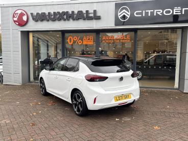 SPOTICAR Vauxhall Corsa 1.2 Elite Edition Euro 6 5dr Used Car - City Car Petrol White - High Wycombe - 1200555136_5