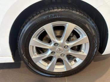 SPOTICAR Vauxhall Corsa 1.2 Se Edition Euro 6 5dr Used Car - City Car Petrol White - Ashington - 1200574339_4