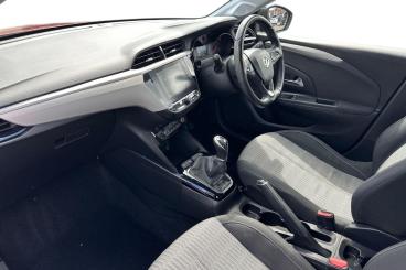 SPOTICAR Vauxhall Corsa 1.2 Se Euro 6 5dr Used Car - City Car Petrol Red - Eastleigh - 1200601919_2