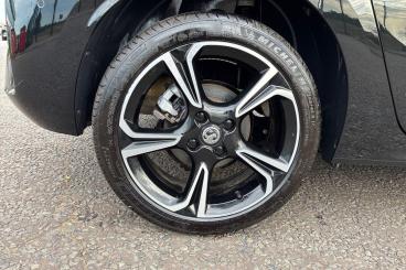 SPOTICAR Vauxhall Corsa 1.2 Turbo Ultimate Auto Euro 6 (s/s) 5dr Used Car - City Car Petrol Black - Southend-on-sea - 1200606892_5