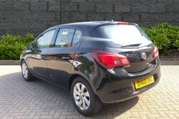 SPOTICAR Vauxhall Corsa 1.4i Ecotec Design Easytronic Euro 6 (s/s) 5dr Used Car - City Car Petrol Black - Rugby - 1200616072_4