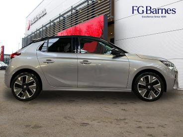 SPOTICAR Vauxhall Corsa Corsa-e 50kwh Elite Nav Premium Auto 5dr (7.4kw Charger) Used Car - City Car Electric Grey - Guildford - 1200576339_2