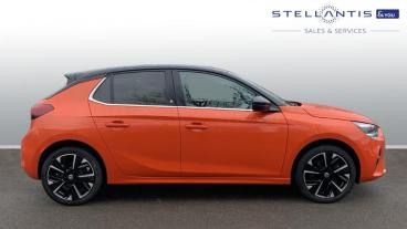 SPOTICAR Vauxhall Corsa Corsa-e 50kwh Elite Premium Auto 5dr Used Car - City Car Electric Orange - Croydon - 1200578249_2