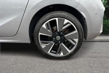 SPOTICAR Vauxhall Corsa Corsa-e 50kwh Ultimate Auto 5dr Used Car - City Car Electric Grey - Eastleigh - 1200593649_5