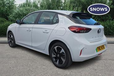 SPOTICAR Vauxhall Corsa Corsa-e 50kwh Design Auto 5dr Used Car - City Car Electric White - Eastleigh - 1200600957_3