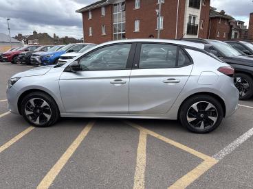 SPOTICAR Vauxhall Corsa Corsa-e 50kwh Se Premium Auto 5dr Used Car - City Car Electric Grey - Romford - 1200603757_4