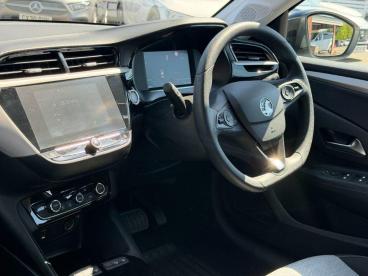 SPOTICAR Vauxhall Corsa Corsa-e 50kwh Design Auto 5dr Used Car - City Car Electric White - Billinghay - 1200611641_5
