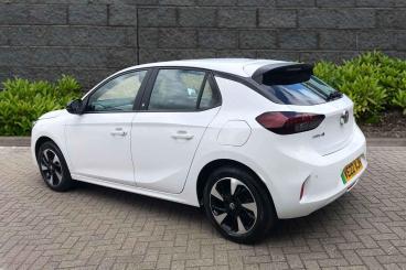 SPOTICAR Vauxhall Corsa Corsa-e 50kwh Se Premium Auto 5dr Used Car - City Car Electric White - Rugby - 1200615317_4