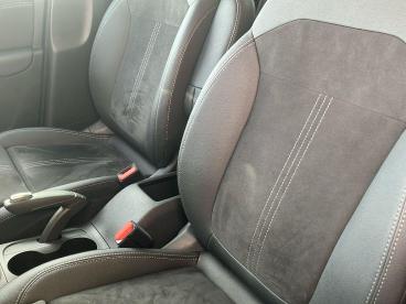 SPOTICAR Vauxhall Crossland 1.2 Turbo Ultimate Euro 6 (s/s) 5dr Used Car - Suv Petrol Blue - Bexleyheath - 1200554810_3