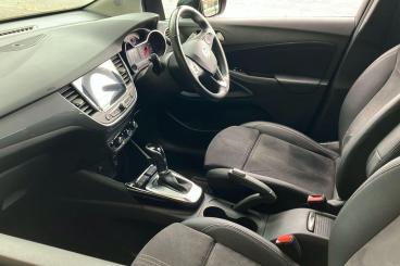 SPOTICAR Vauxhall Crossland 1.2 Turbo Ultimate Auto Euro 6 (s/s) 5dr Used Car - Suv Petrol Blue - Woolwich - 1200556534_3