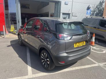 SPOTICAR Vauxhall Crossland 1.2 Design Euro 6 (s/s) 5dr Used Car - Suv Petrol Grey - Romford - 1200605598_5