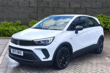 SPOTICAR Vauxhall Crossland 1.2 Se Edition Euro 6 (s/s) 5dr Used Car - Suv Petrol White - Rugby - 1200608089_2