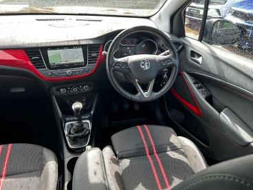 SPOTICAR Vauxhall Crossland 1.2 Turbo Gs Euro 6 (s/s) 5dr Used Car - Suv Petrol Black - Tonbridge - 1200608151_3