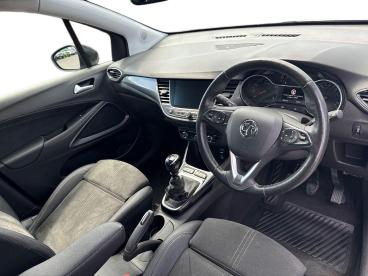 SPOTICAR Vauxhall Crossland 1.2 Turbo Ultimate Euro 6 (s/s) 5dr Used Car - Suv Petrol Grey - Hereford - 1200614861_3