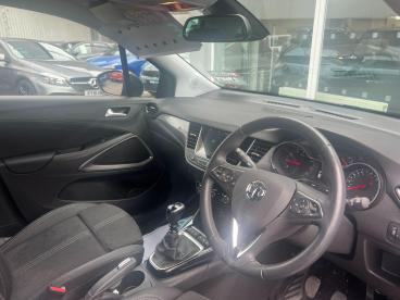 SPOTICAR Vauxhall Crossland 1.2 Turbo Ultimate Euro 6 (s/s) 5dr Used Car - Suv Petrol Black - Malton - 1200625206_4