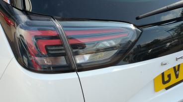 SPOTICAR Vauxhall Crossland 1.2 Turbo Elite Edition Auto Euro 6 (s/s) 5dr Used Car - Suv Petrol White - Crawley - 1200625611_5