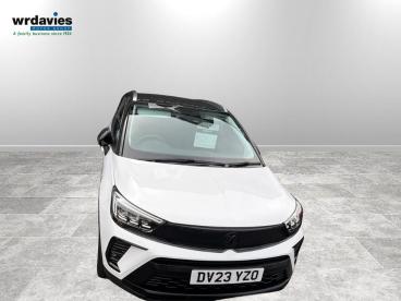 SPOTICAR Vauxhall Crossland 1.2 Turbo Ultimate Euro 6 (s/s) 5dr Used Car - Suv Petrol White - Stafford - 1200642059_2