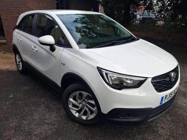 SPOTICAR Vauxhall Crossland X 1.2 Se Nav Euro 6 5dr Used Car - Suv Petrol White - Accrington - 1200603893_1