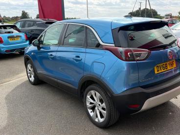 SPOTICAR Vauxhall Crossland X 1.2 Turbo Tech Line Nav Auto Euro 6 (s/s) 5dr Used Car - Suv Petrol Blue - Boston - 1200631369_4