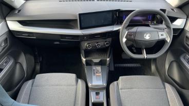 SPOTICAR Vauxhall Frontera 1.2 Mhev Design E-dct Euro 6 (s/s) 5dr Used Car - Suv Hybrid Blue - Croydon - 1200555566_4