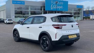 SPOTICAR Vauxhall Frontera 1.2 Mhev Design E-dct Euro 6 (s/s) 5dr Used Car - Suv Hybrid Blue - Croydon - 1200555566_5