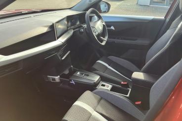 SPOTICAR Vauxhall Frontera 44kwh Gs Auto 5dr Used Car - Suv Electric Orange - Gravesend - 1200561441_3